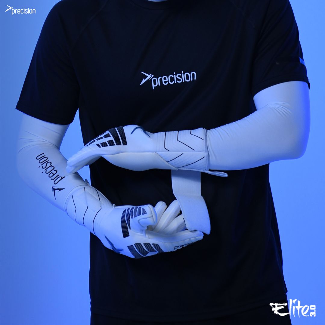 Precision Elite 3.0 Contact Junior Goalkeeper Gloves White