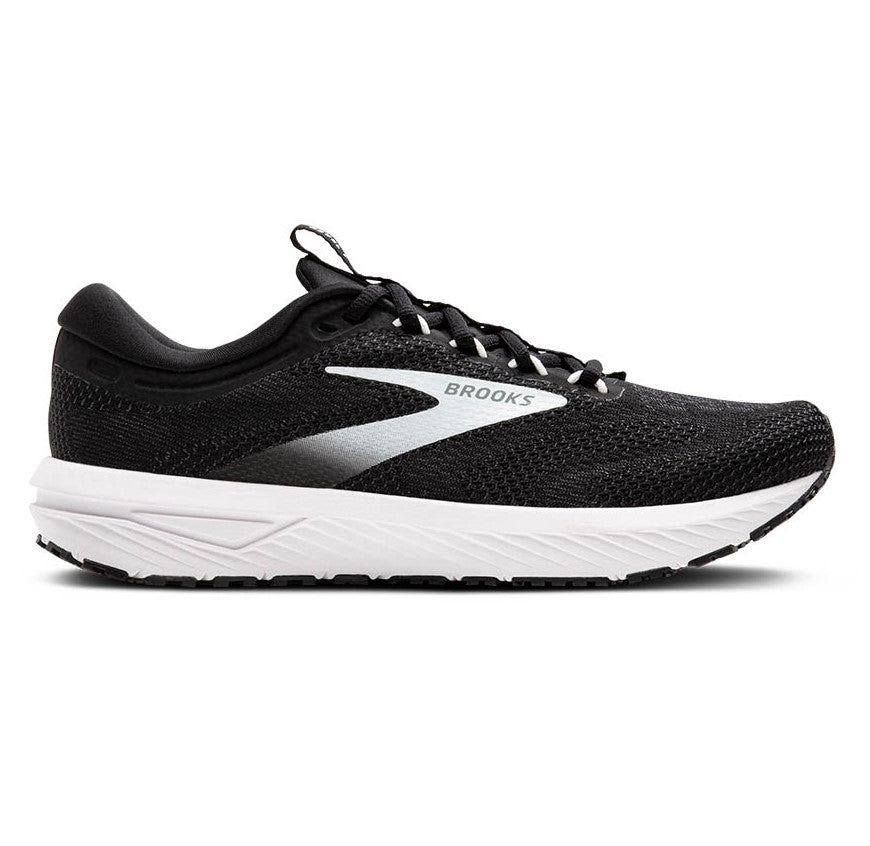Brooks Revel 7