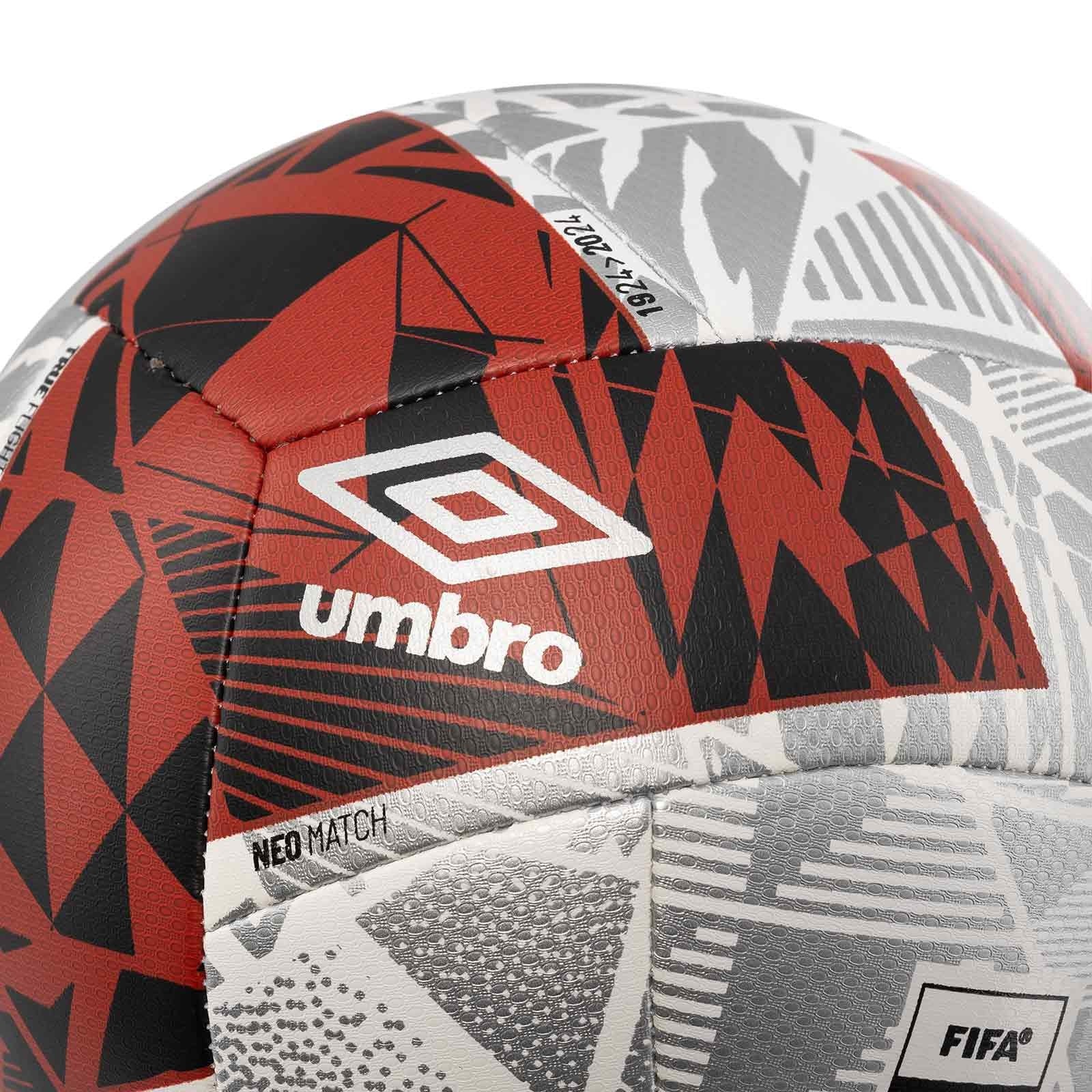Umbro Neo Swerve Match Graphic Print Football -