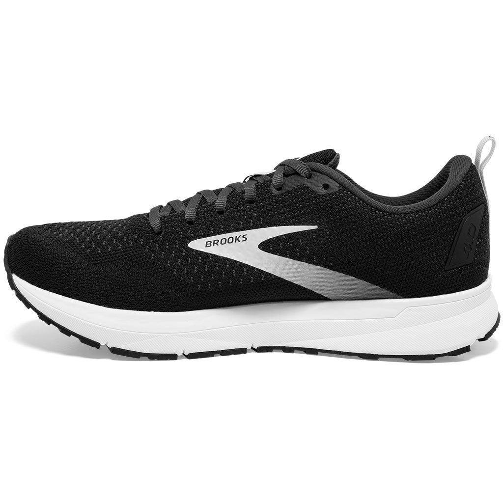 Brooks Revel A20