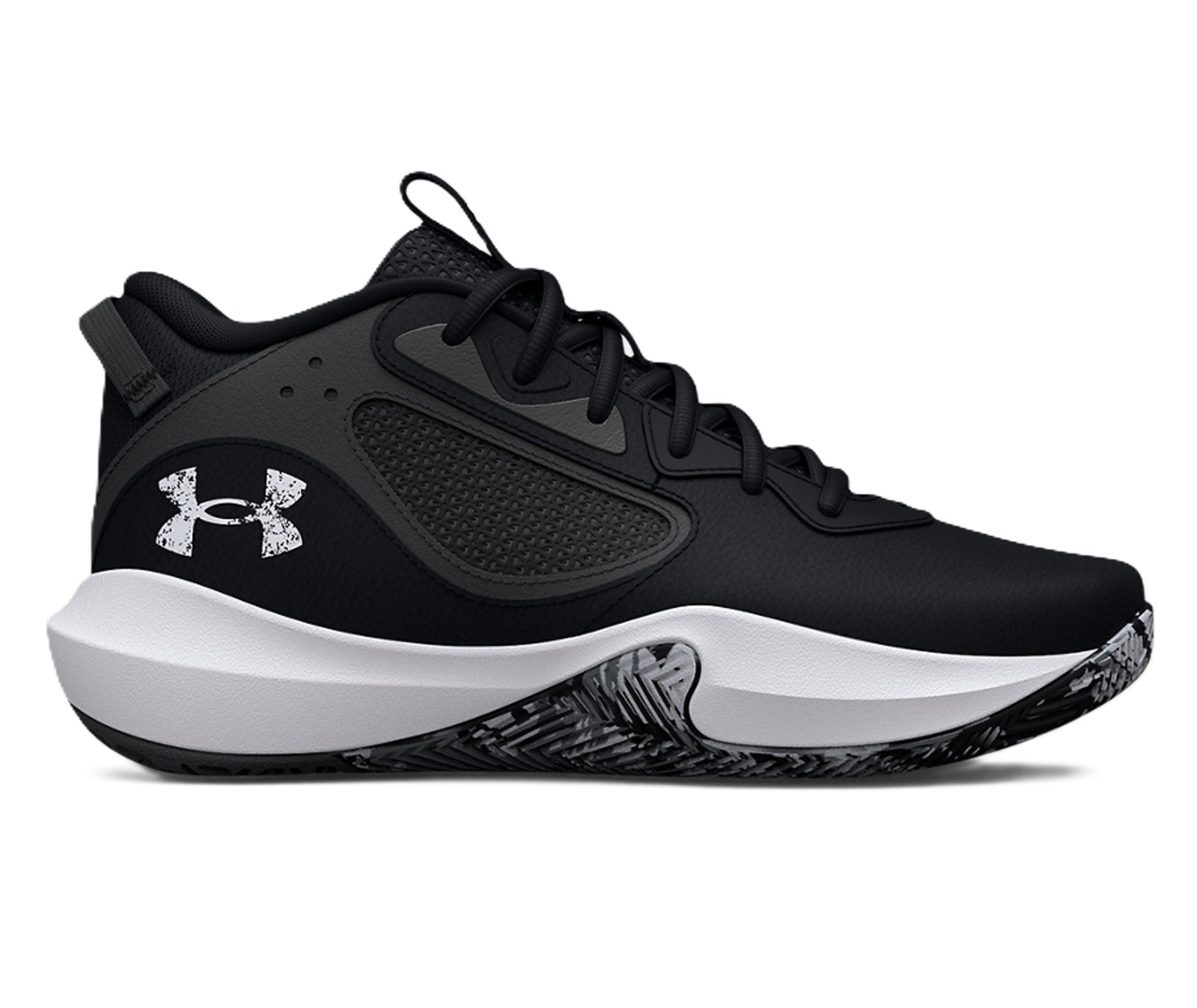 Under Armour Lockdown Basketball Shoes