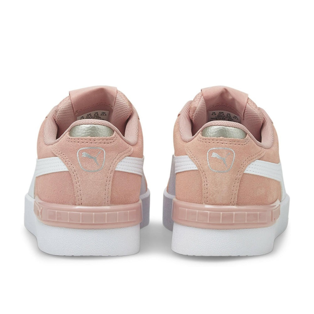 Puma Jada
